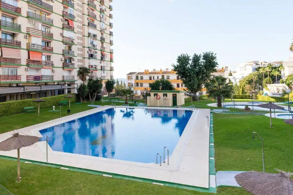 Estudio Turistico En Benalmadena A 200 Mts Del Mar Exteriör bild
